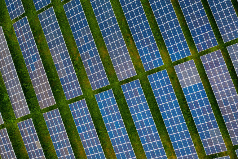 solar-power-station-2021-08-28-00-11-02-utc